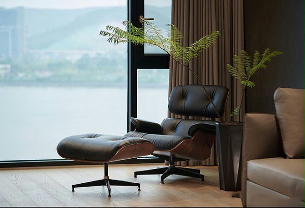 伊姆斯躺椅 eames lounge chair