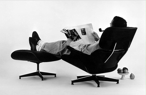 伊姆斯躺椅eames lounge chair
