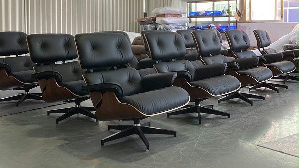 伊姆斯躺椅eames lounge chair