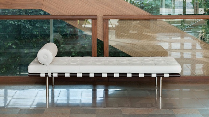 少即是多——巴塞罗那床