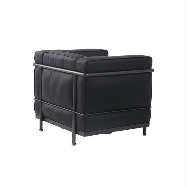 LC2-Leather-Armchair-Replica-4