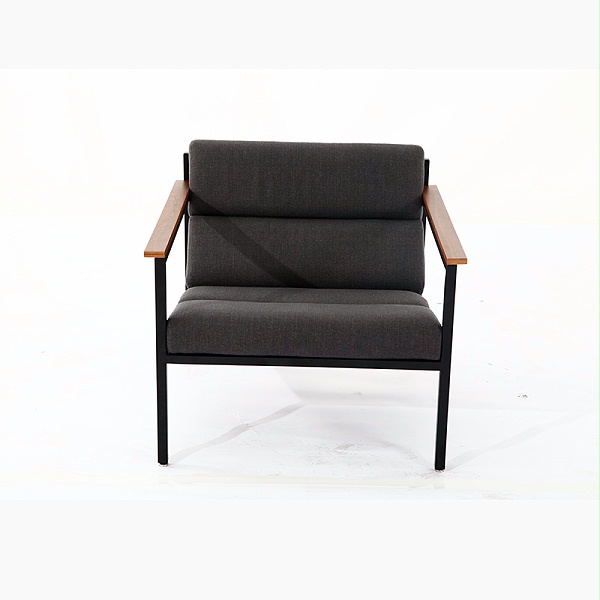 Halifax_Lounge_Chair_2