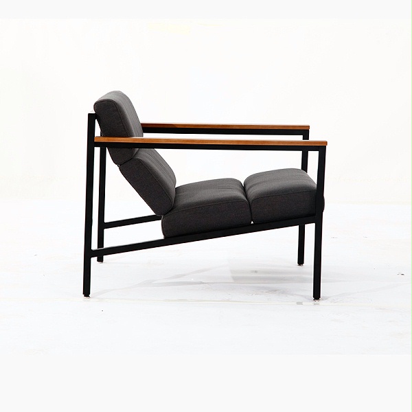 Halifax_Lounge_Chair_4