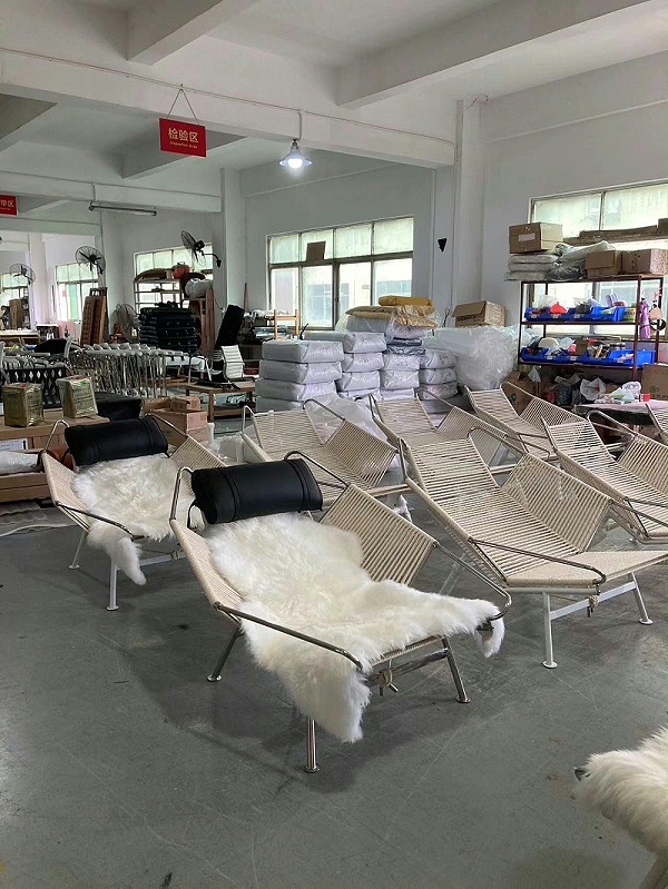 全真皮躺椅厂家 旗绳躺椅pp225 全真皮躺椅厂家 旗绳躺椅pp225