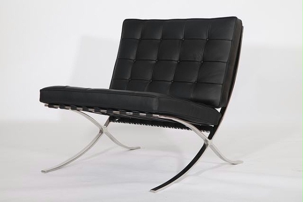 巴塞罗那椅Barcelona chair