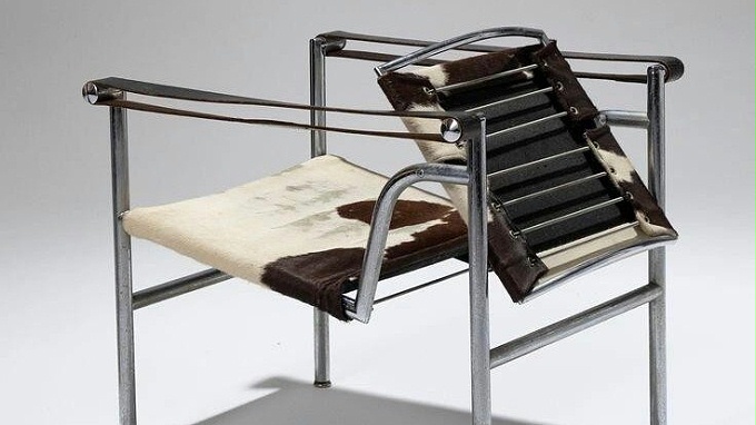 包豪斯家具能不能定制？标准化与个性化的辩证统一