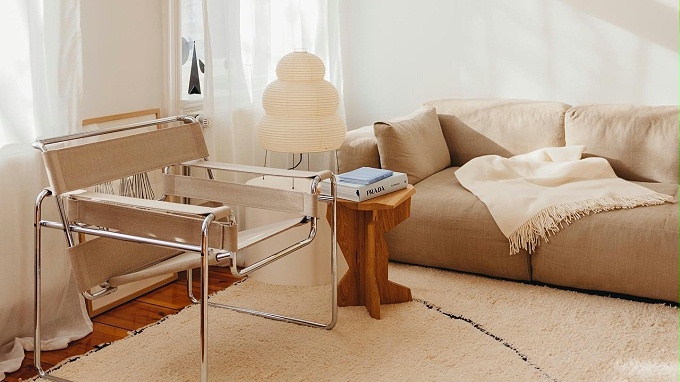 德洛的皮沙发：解析意式极简家具的热潮