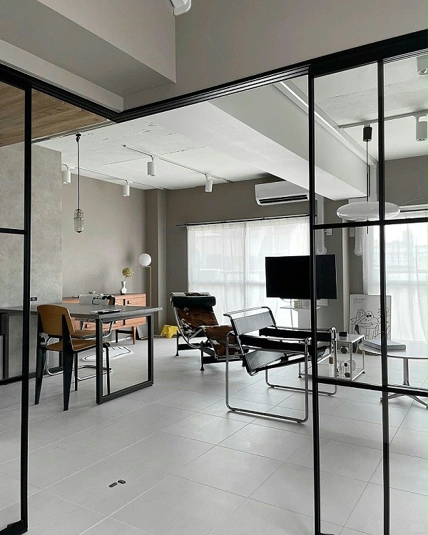 LC4 Chaise Lounge _ 可以全身放松的躺椅_6_blacknemo_来自小红书网页版