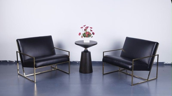 从一张椅到一套软装：德洛的皮沙发同源工厂，承包你的质感家居