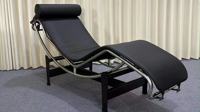 如何选择专业的柯布西耶躺椅制造商