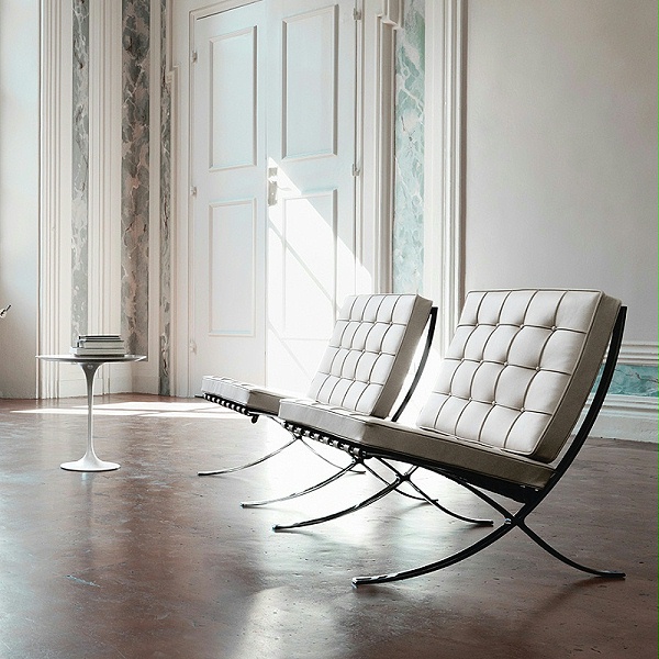 barcelona-chair-saarinen-side-table1
