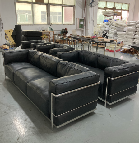 柯布西耶沙发lc3 sofa