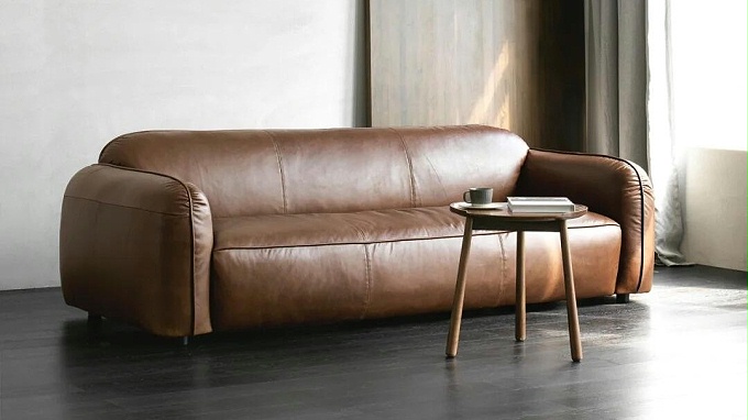 中古沙发工艺与设计哪家优？德洛（DELO SOFA）复刻经典匠心造中古沙发材质品质哪家尖？德洛（DELO SOFA）真皮匠心赢口碑