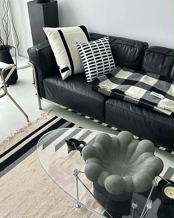 1CD0B1F6AADC95A8435AAFA2D17D520C